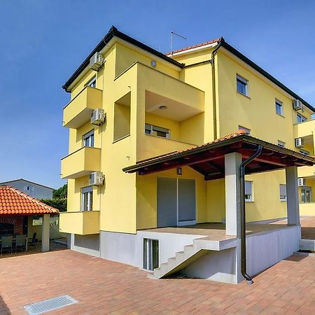Apartments Kralj Medulin Bagian luar foto